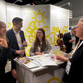 HSH Chemie colleagues engage with visitors at SEPAWA 2024, discussing chemical distribution, personal care ingredients, and innovative formulations.